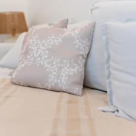 La Ruelle أولبيا